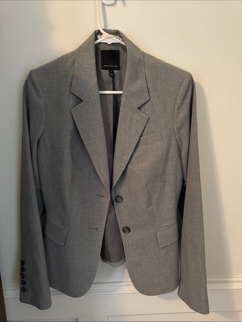 The Limited Women’s Gray Two-Button Blazer